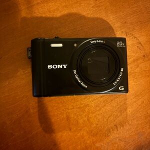 Sony Black Compact Digital Camera